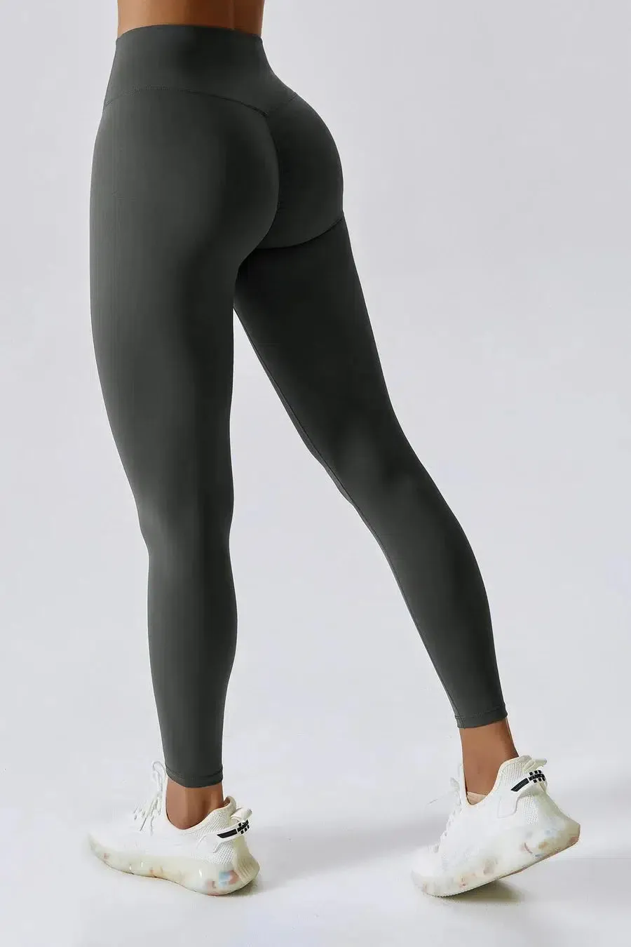 Delara – Four-way stretch – High-waisted leggings