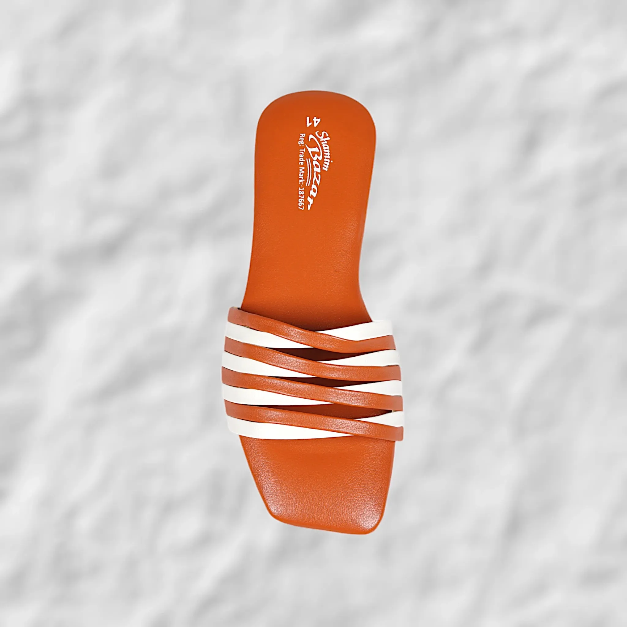 FLAT SANDAL
