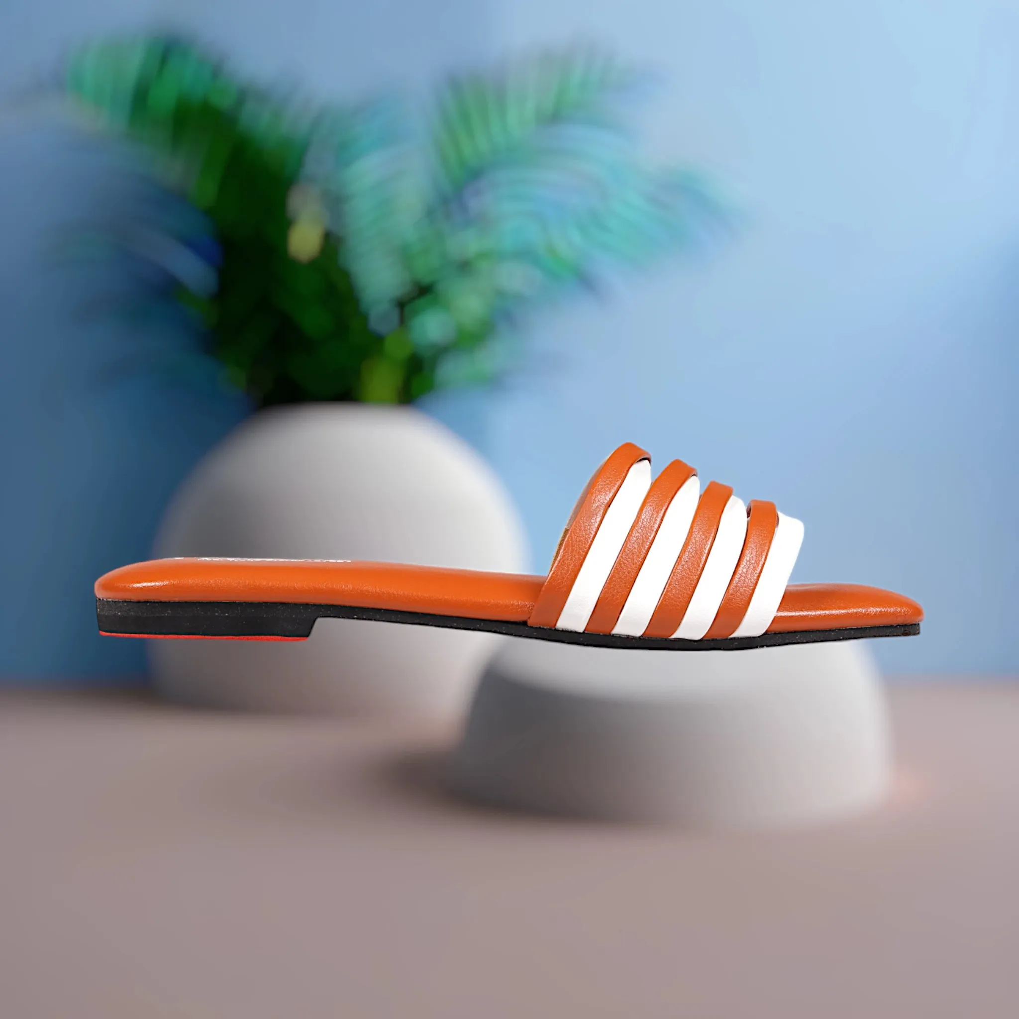 FLAT SANDAL