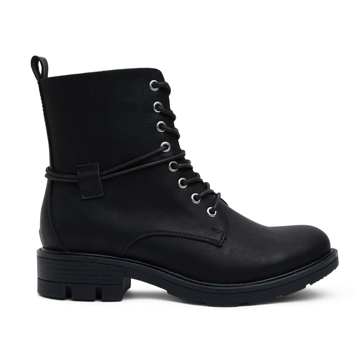 Nara Boot in Black Smooth