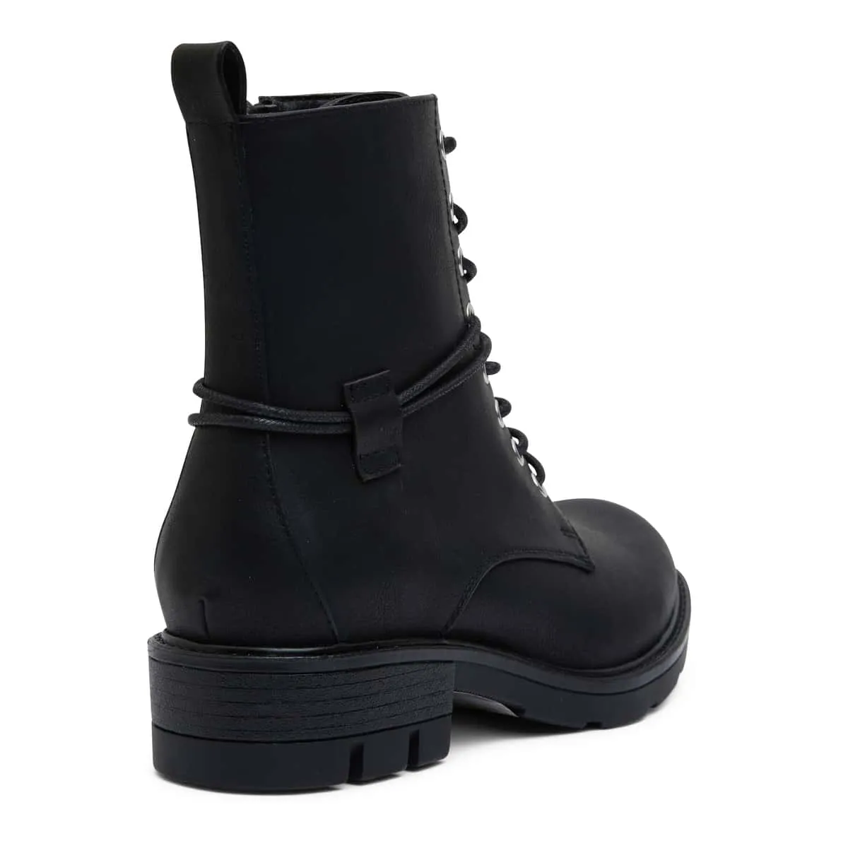 Nara Boot in Black Smooth