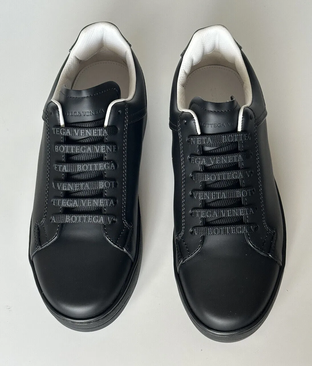 NIB $690 Bottega Veneta Men's Calf Leather Black Sneakers 7.5 US (40.5) 578298