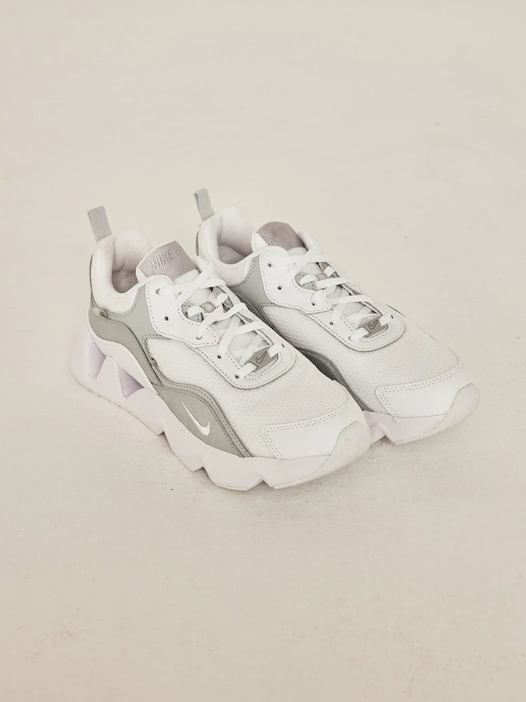 Nike Ryz 365 2 - White-Mtlc Platinum-Pure Platinum