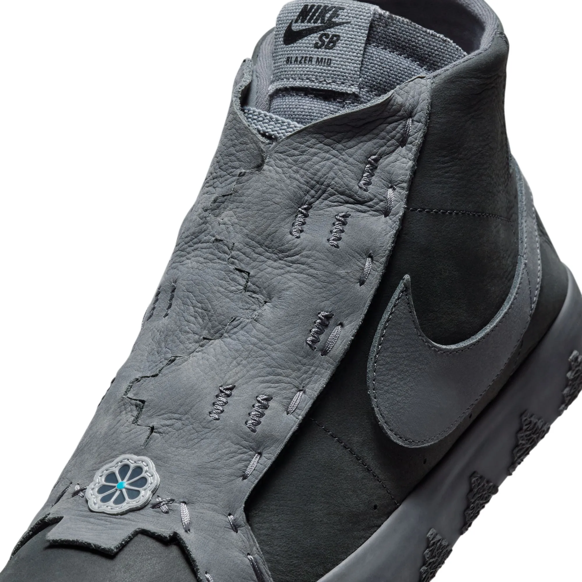 NIKE SB X DI'ORR GREENWOOD BLAZER MID DECON ANTHRACITE / DARK GREY SMOKE