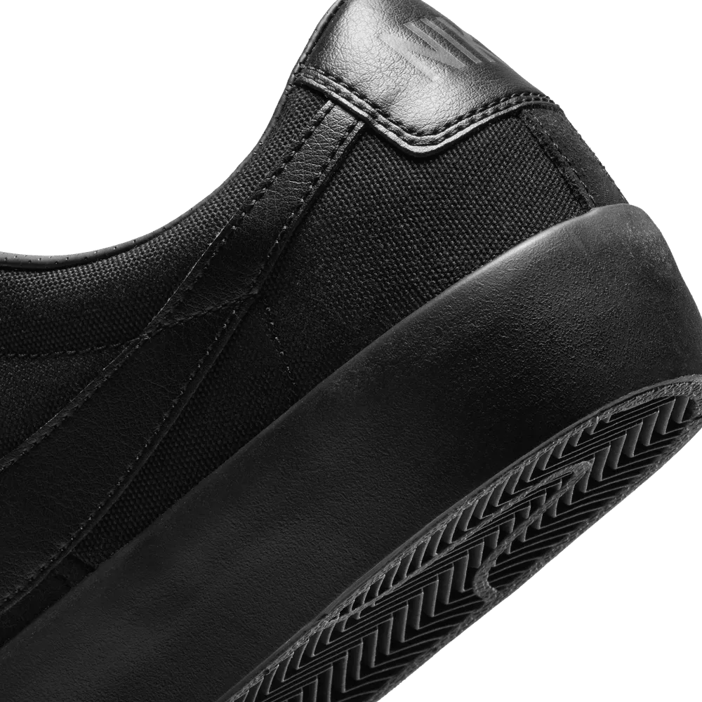 Nike SB Zoom Blazer Low Pro GT Grant Taylor Black Black Black Anthracite