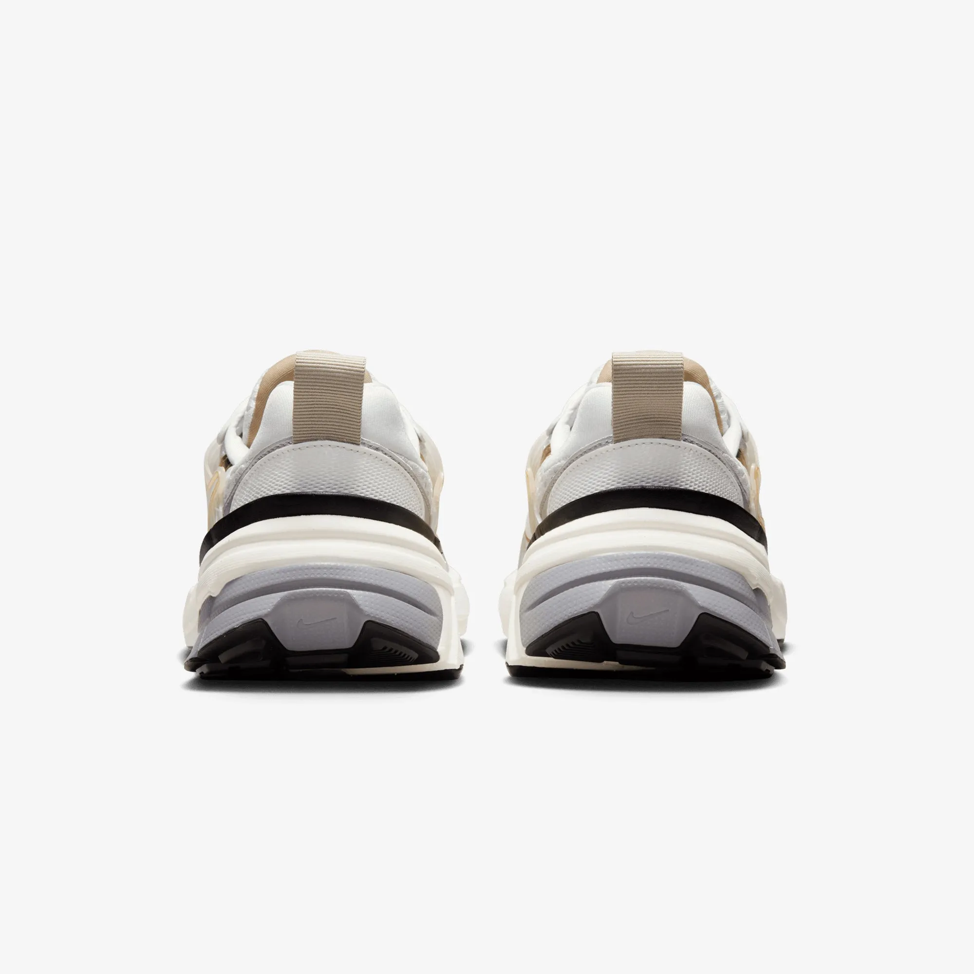 NIKE | WMN'S V2K RUN { WHITE/WHITE-KHAKI-METALLIC SILVER