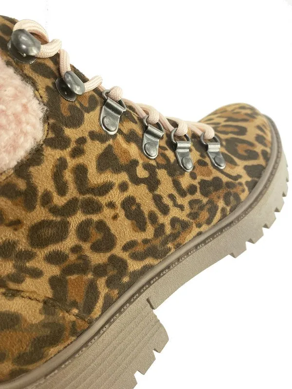 Pinkas Urban Glam Boots In Leopard