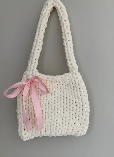 "The Amena" Chunky Bag With Pink Bow