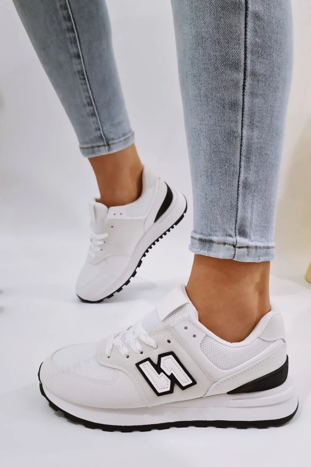 WHITE LACE UP SIDE DETAIL CHUNKY FASHION DESIGNER TRAINERS